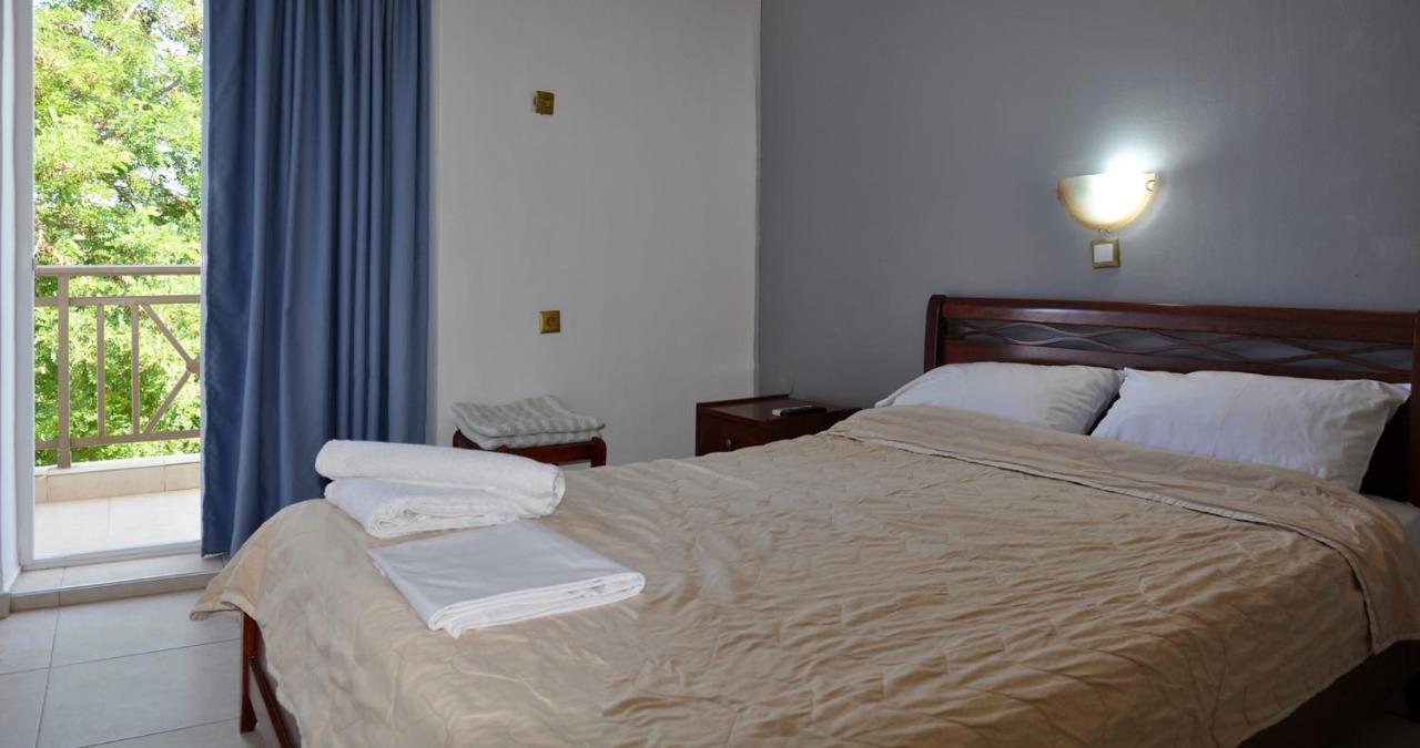 Coralli Beach Studios-Apartments Kallithea  Екстер'єр фото