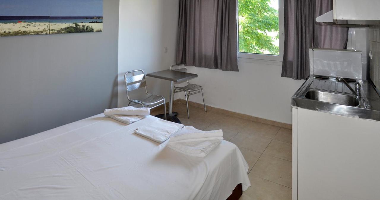 Coralli Beach Studios-Apartments Kallithea  Екстер'єр фото